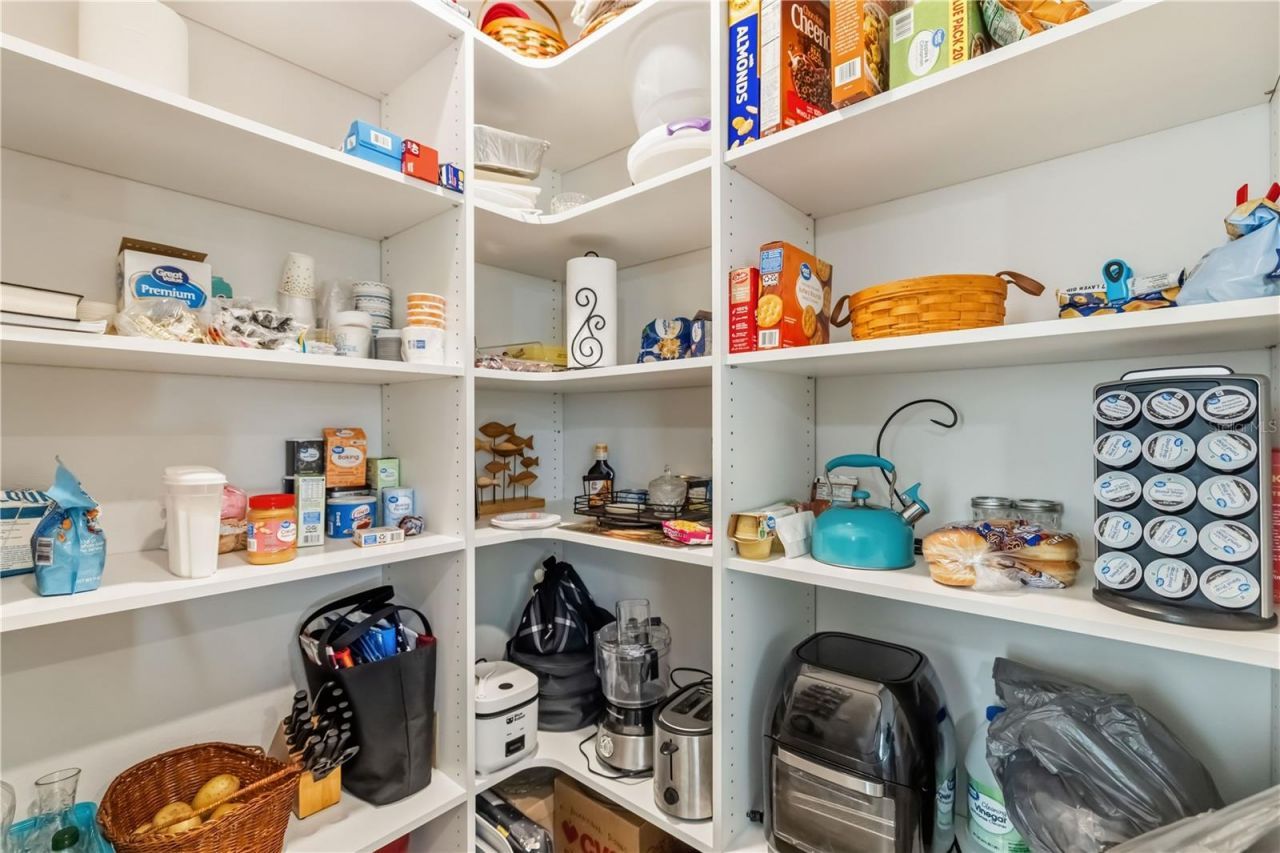 3387 Hilltop Circle, Bradenton, FL 34211 Photo