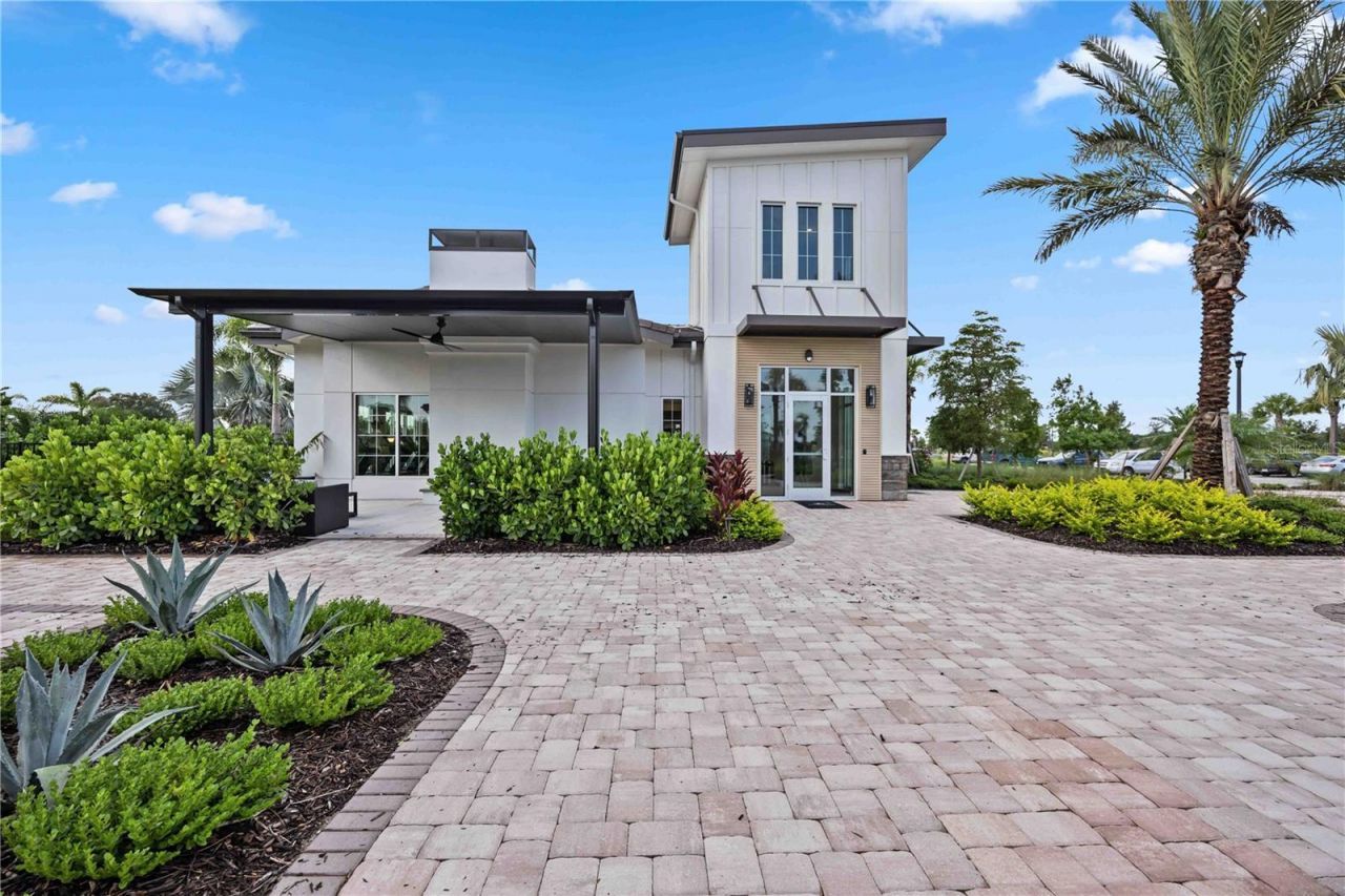 3387 Hilltop Circle, Bradenton, FL 34211 Photo