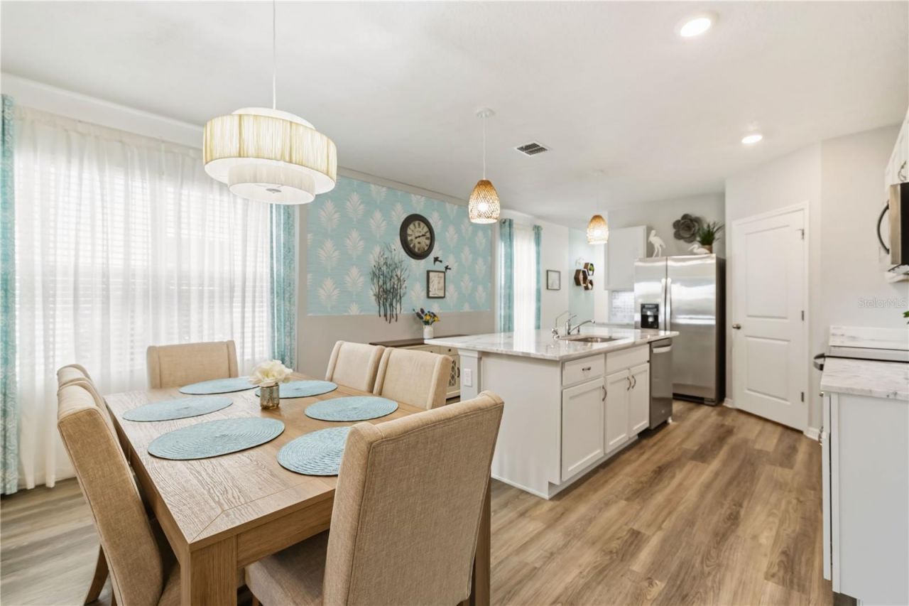 3387 Hilltop Circle, Bradenton, FL 34211 Photo