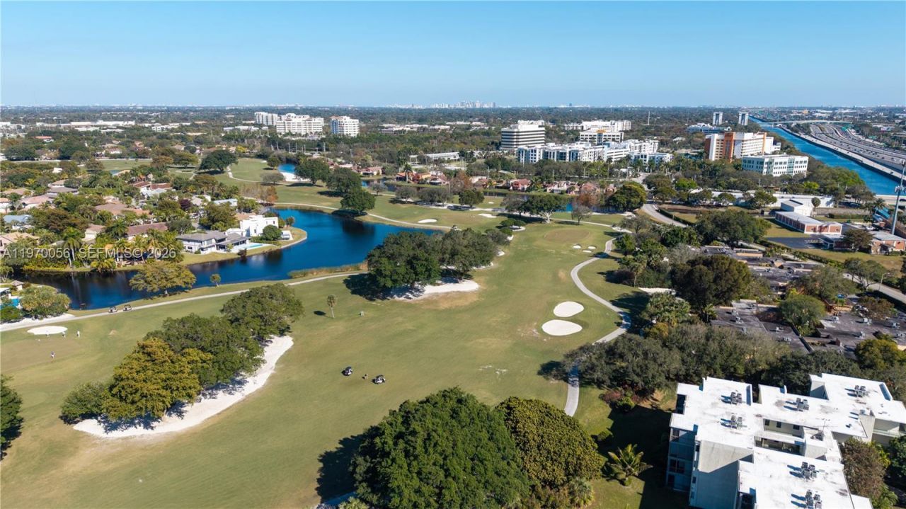 8931 N New River Canal Rd, Unit 1E, Plantation, FL 33324 Photo