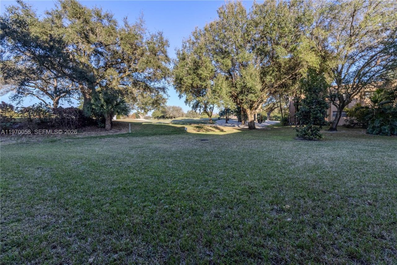 8931 N New River Canal Rd, Unit 1E, Plantation, FL 33324 Photo