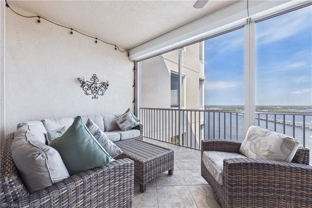 2090 W First St, Unit 2907, Fort Myers, FL 33901 Photo