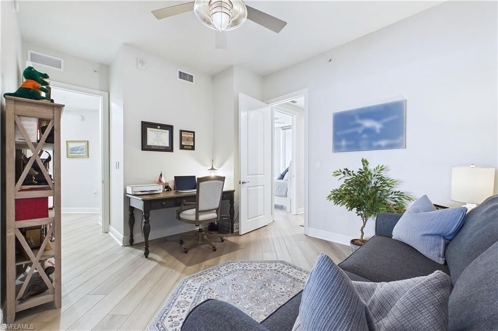 2090 W First St, Unit 2907, Fort Myers, FL 33901 Photo