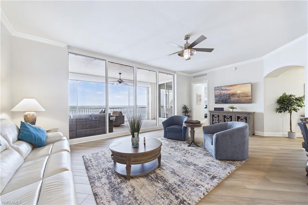 2090 W First St, Unit 2907, Fort Myers, FL 33901 Photo