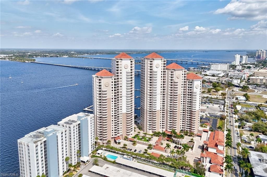 2090 W First St, Unit 2907, Fort Myers, FL 33901 Photo
