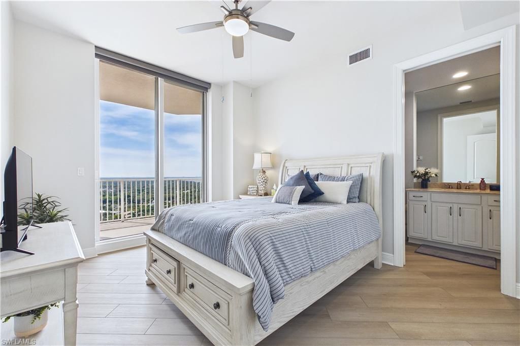 2090 W First St, Unit 2907, Fort Myers, FL 33901 Photo