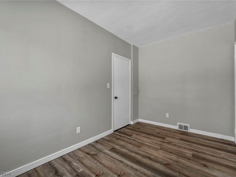 1505 E 172nd Street, Cleveland, OH 44110 Photo 28