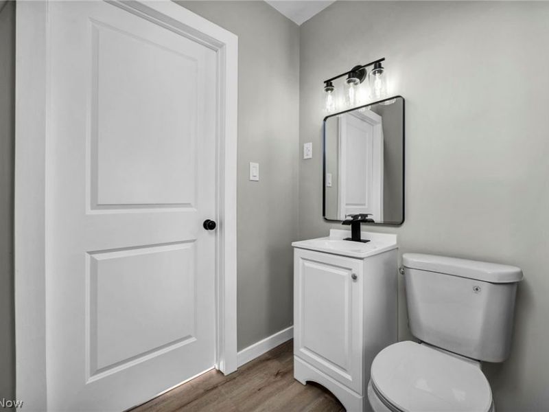 1505 E 172nd Street, Cleveland, OH 44110 Photo 35