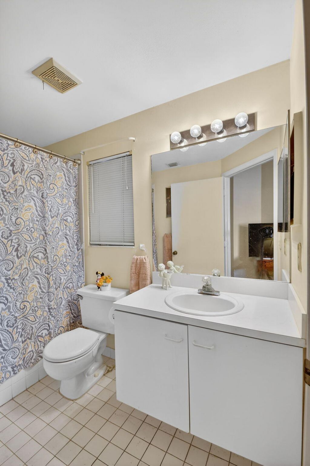 6049 Strawberry Lakes Circle, Lake Worth, FL 33463 Photo