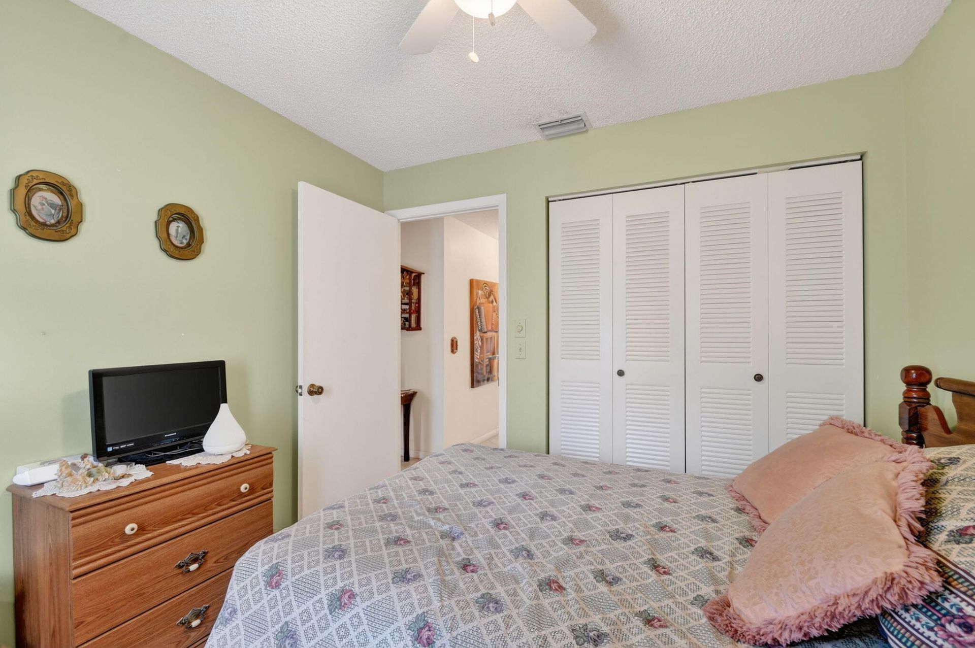 6049 Strawberry Lakes Circle, Lake Worth, FL 33463 Photo