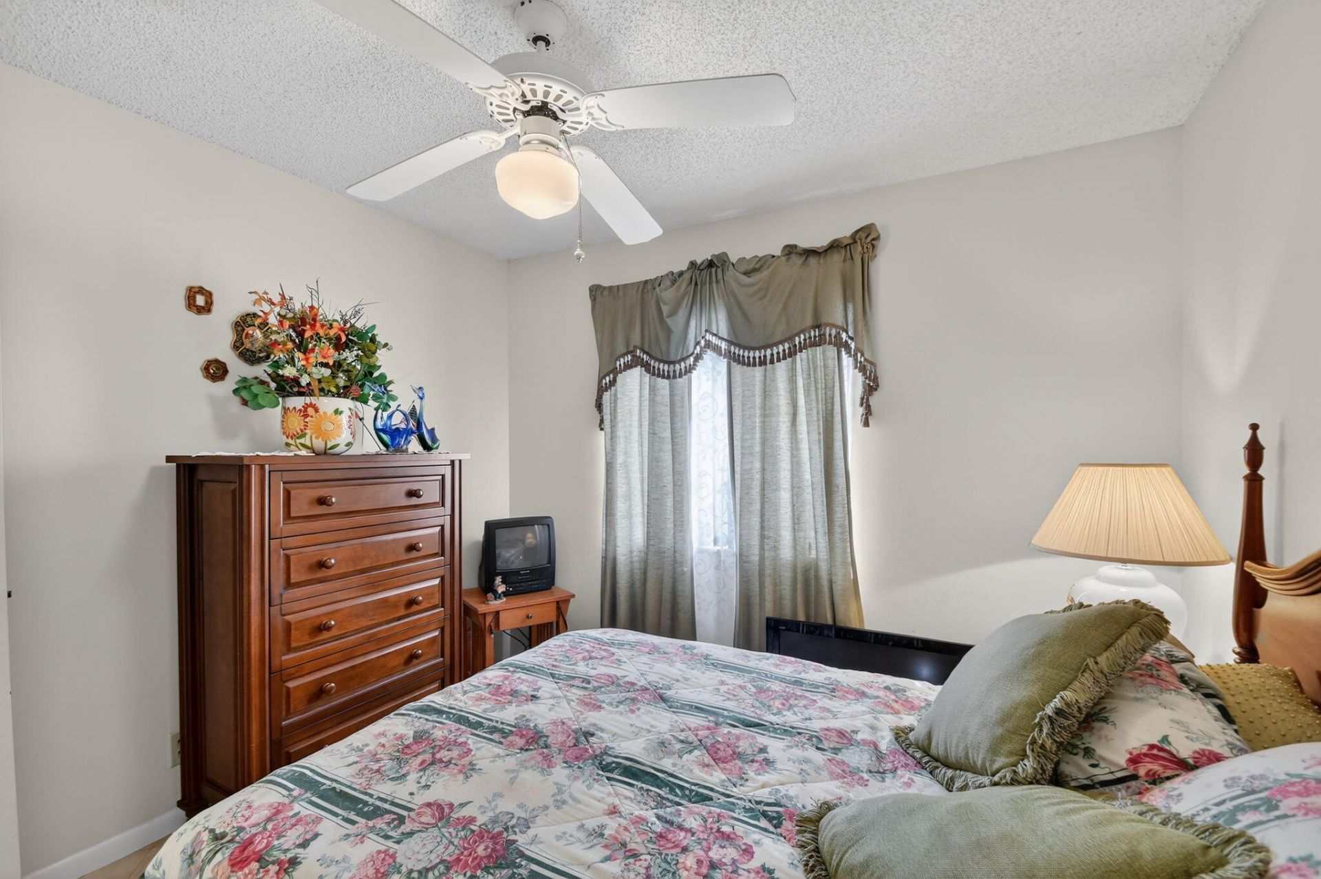6049 Strawberry Lakes Circle, Lake Worth, FL 33463 Photo