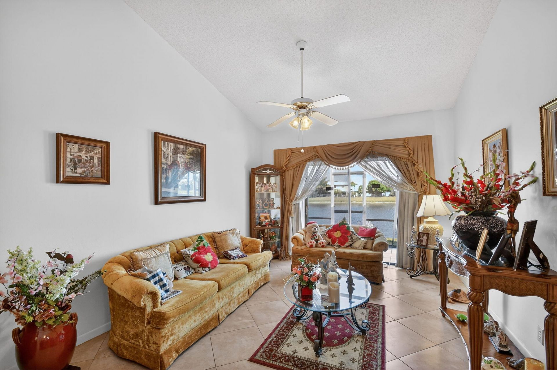 6049 Strawberry Lakes Circle, Lake Worth, FL 33463 Photo