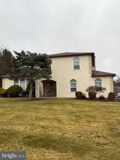 69 NANCY DRIVE, RICHBORO, PA 18954