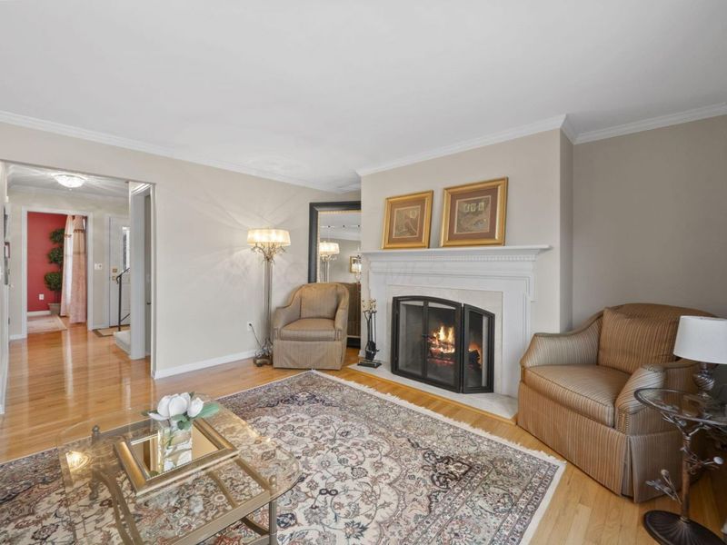 1224 Kenbrook Hills Drive, Unit 25, Columbus, OH 43220 Photo 17