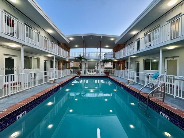 315 69th St , Unit 110, Miami Beach, FL 33141