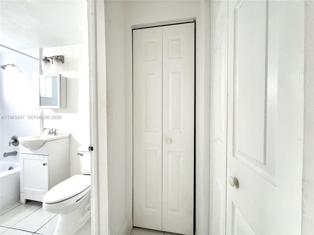 315 69th St, Unit 110, Miami Beach, FL 33141 Photo