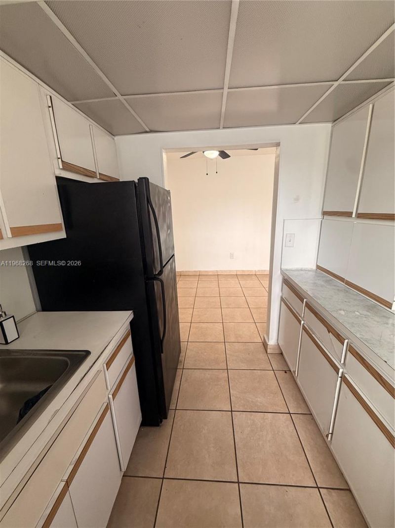 1154 W 35th St , Unit 124, Hialeah, FL 33012 Photo