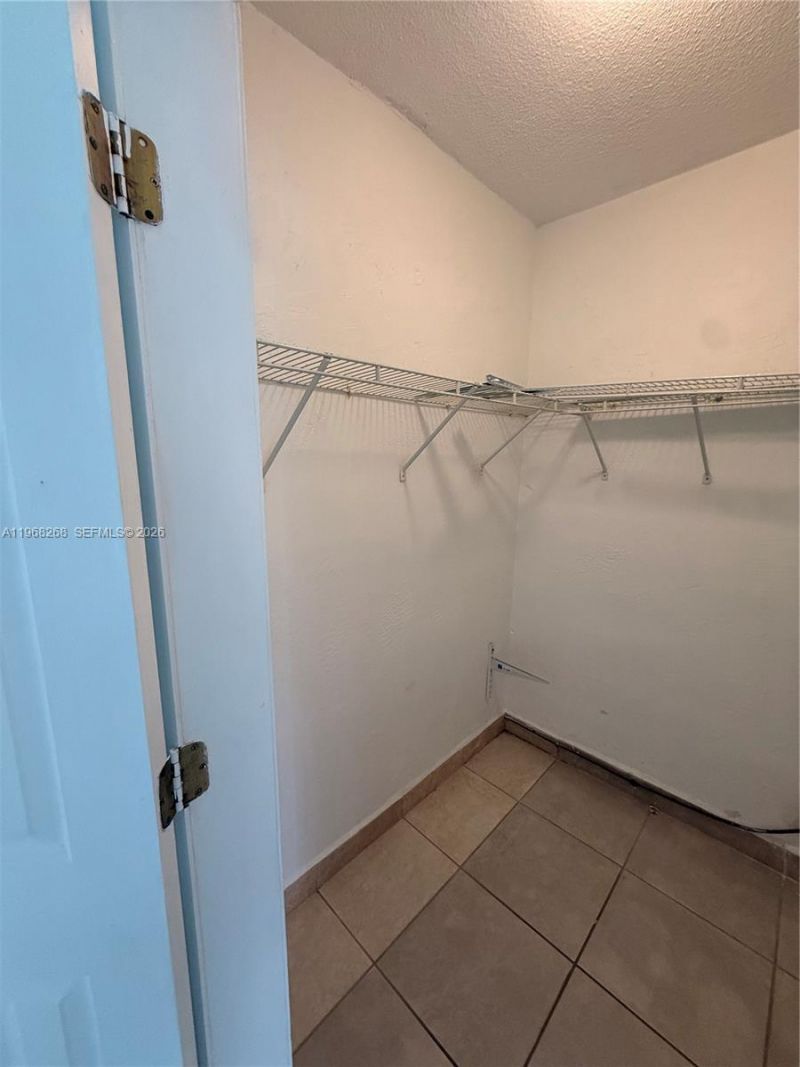 1154 W 35th St , Unit 124, Hialeah, FL 33012 Photo