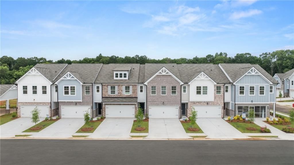 649 Gunnin Court, Unit 28, McDonough, GA 30253 Main Photo