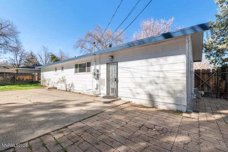 810 Lahontan Way, Reno, NV 89509 Photo