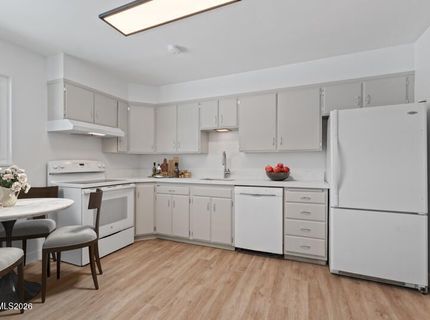 810 Lahontan Way, Reno, NV 89509 Photo