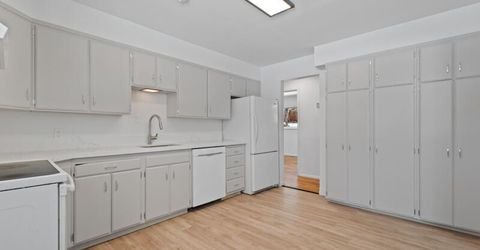 810 Lahontan Way, Reno, NV 89509 Photo