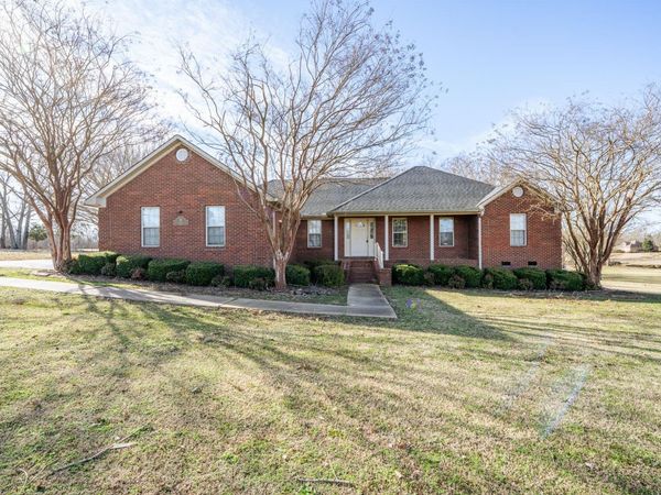 10 JOE WHEELER CV, Adamsville, TN 38310