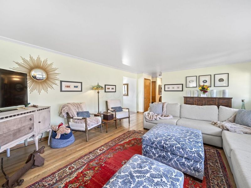 2431 White Road, Grove City, OH 43123 Photo 25