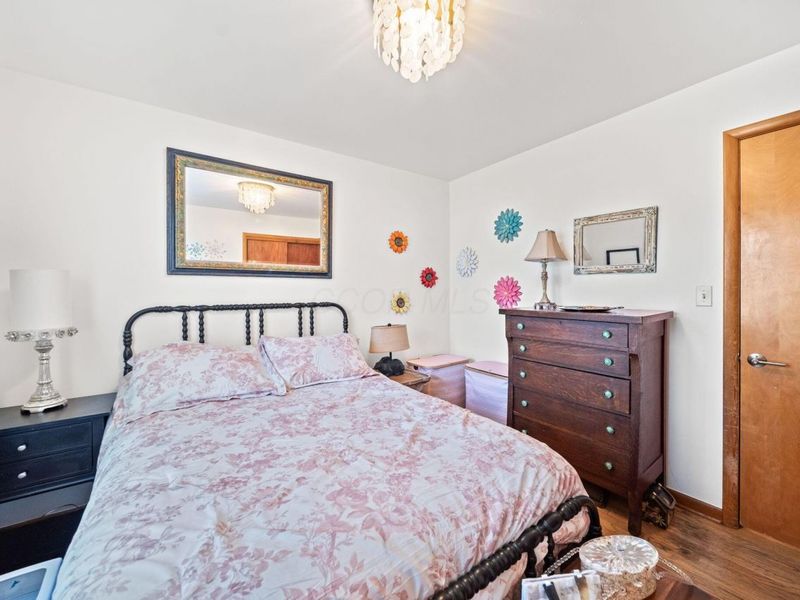 2431 White Road, Grove City, OH 43123 Photo 28