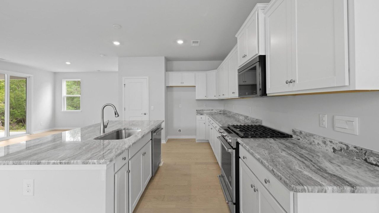 307 Dickerson Lane Photo 10