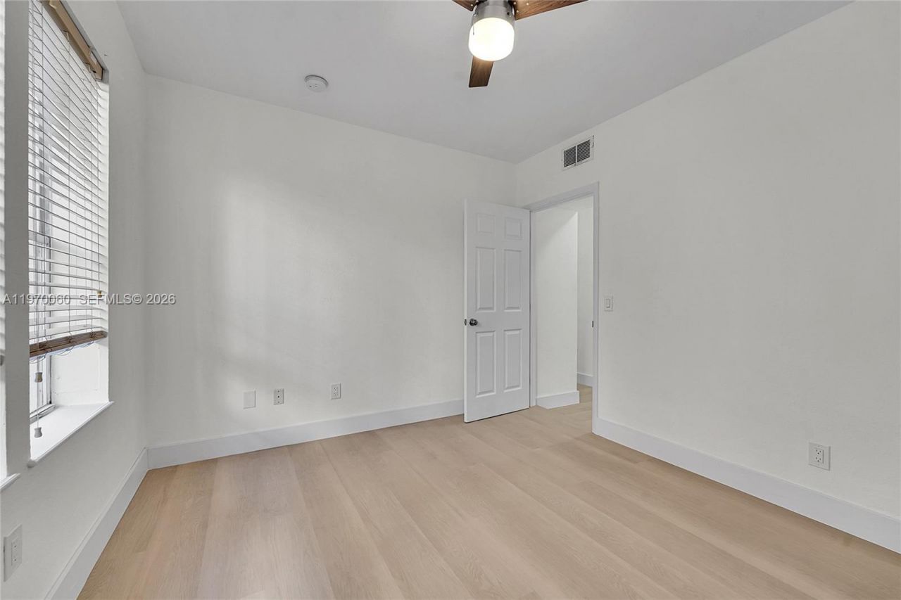 1027 Pennsylvania Ave, Unit 103, Miami Beach, FL 33139 Photo