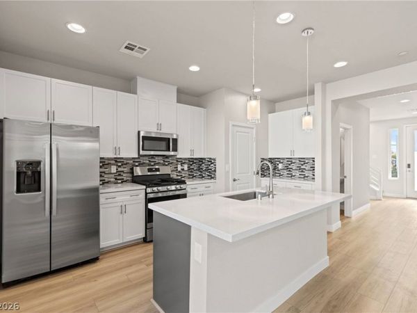 8629 Ensworth Street, Unit 105, Las Vegas, NV 89123