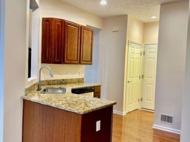 3944 Gardiner Run, Akron, OH 44321 Photo 12