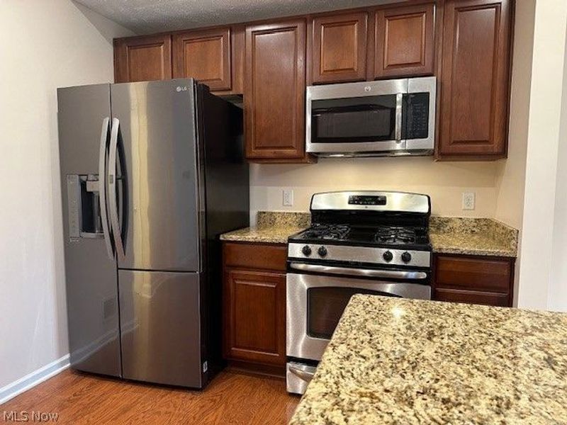 3944 Gardiner Run, Akron, OH 44321 Photo 17