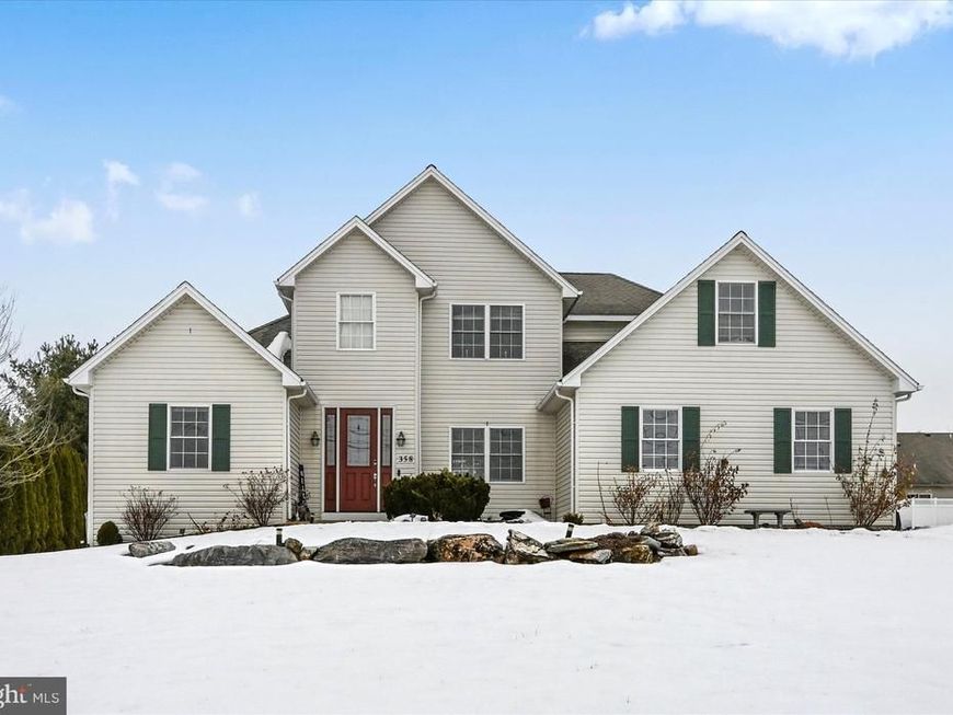 358 S Lingle Avenue, Palmyra, PA 17078 Main Photo