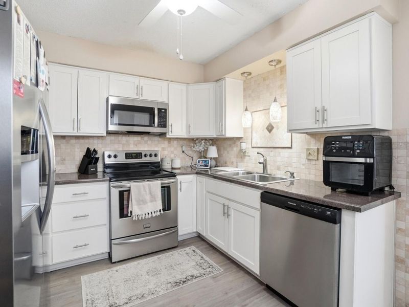 821 Poppy Drive, Wapakoneta, OH 45895 Photo 14