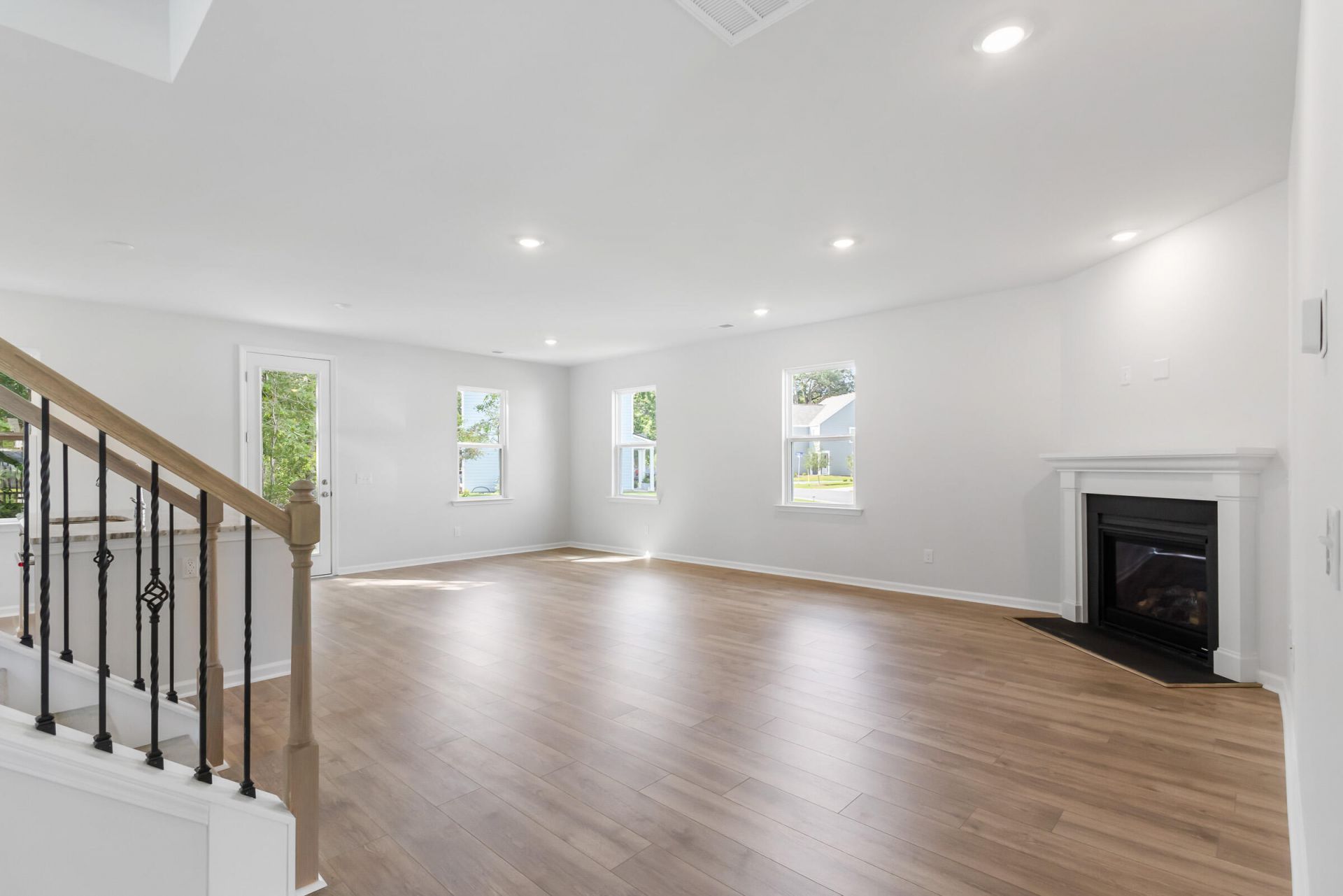 331 Dickerson Lane Photo 11