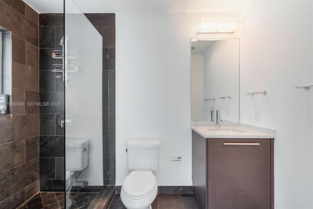 900 Biscayne Blvd, Unit 2401, Miami, FL 33132 Photo