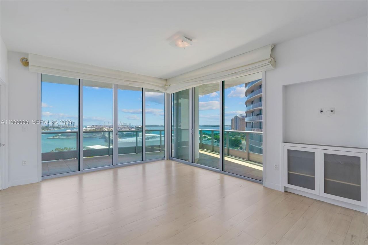 900 Biscayne Blvd, Unit 2401, Miami, FL 33132 Photo