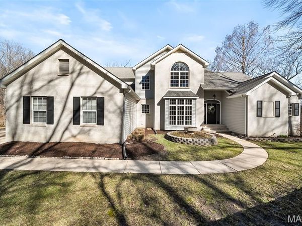 2408 Redbud Valley Court, Wildwood, MO 63038