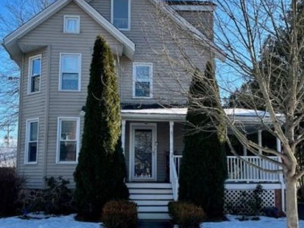 8 Dumont Rd, Far Hills, NJ 07931