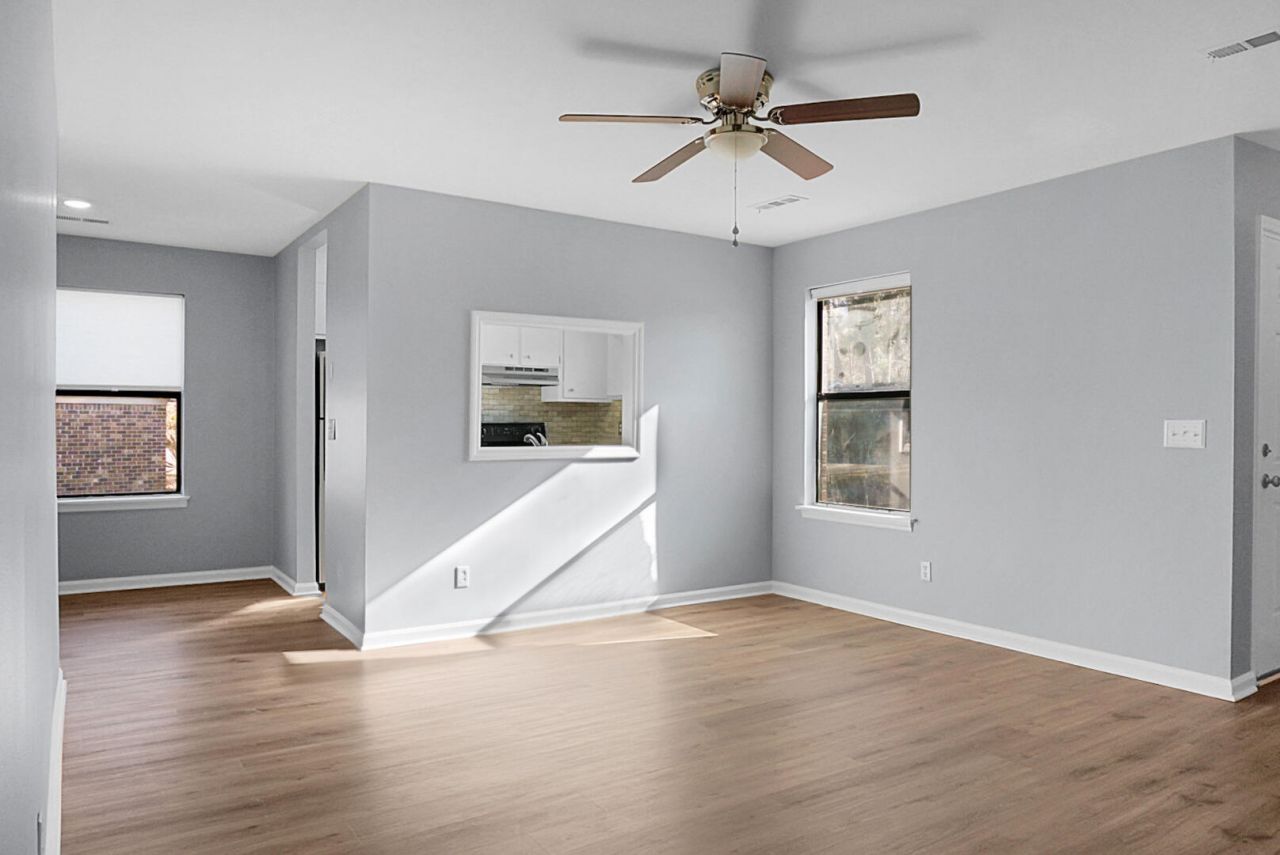 158 Hummingbird Avenue Photo 10