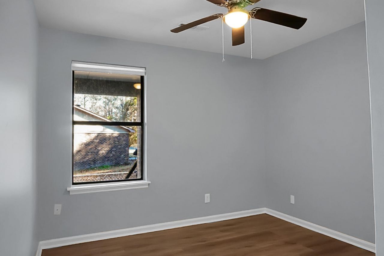 158 Hummingbird Avenue Photo 30