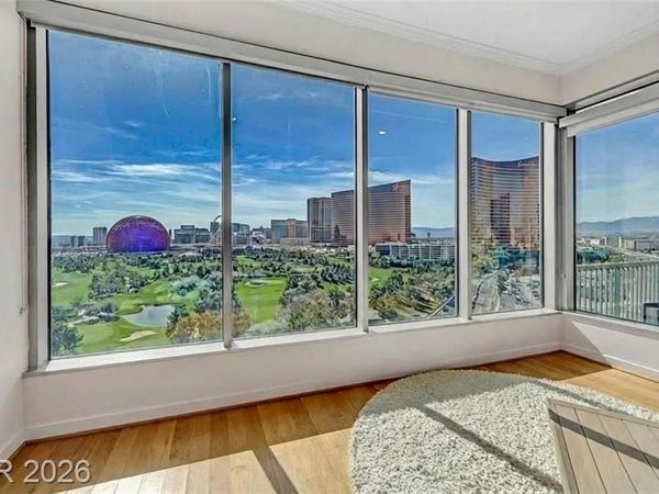 360 E Desert Inn Road, Unit 1403, Las Vegas, NV 89109