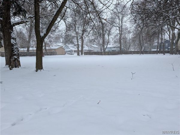 153 Pine Street, Lockport, NY 14094