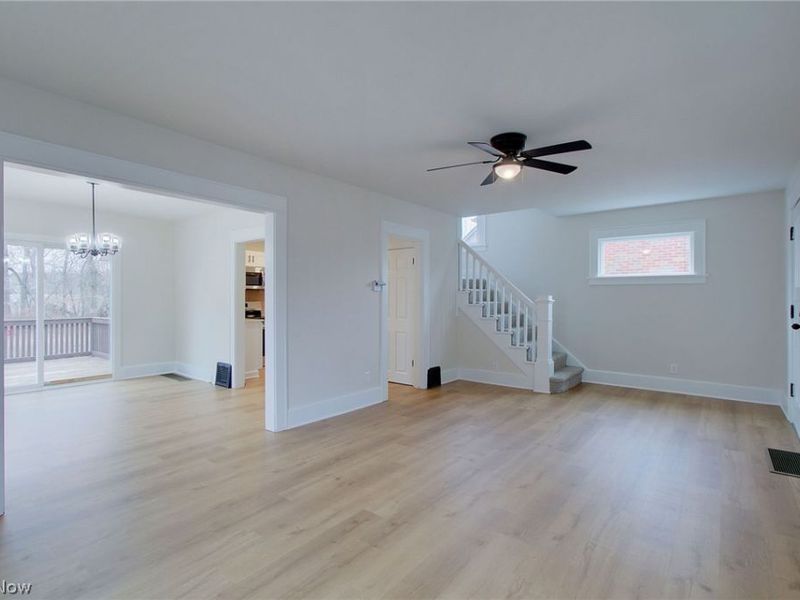 152 E Mill Street, Alliance, OH 44601 Photo 10