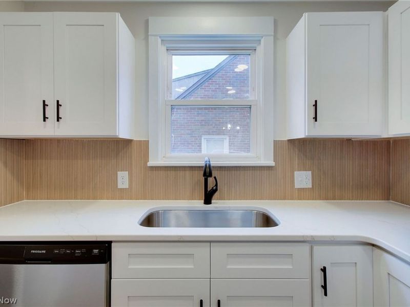 152 E Mill Street, Alliance, OH 44601 Photo 15