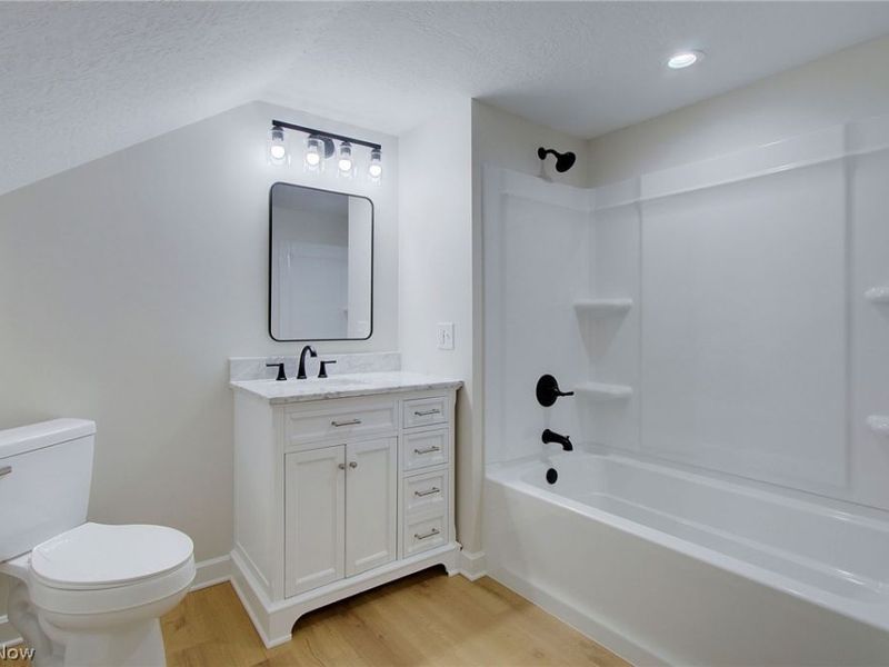 152 E Mill Street, Alliance, OH 44601 Photo 25