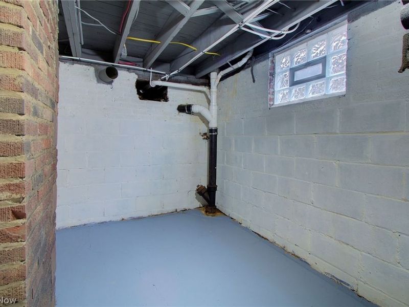 152 E Mill Street, Alliance, OH 44601 Photo 28