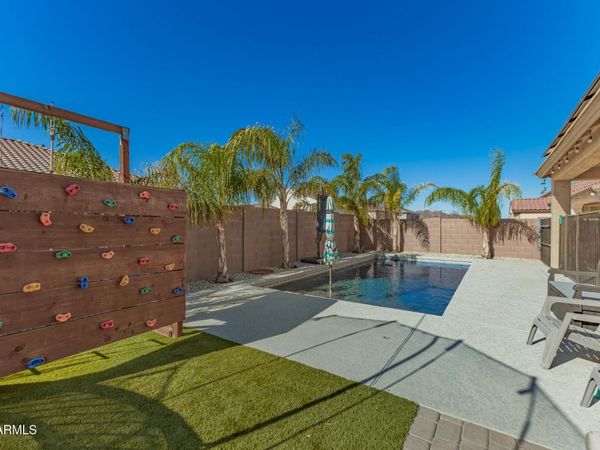 7057 W BAJADA Road, Peoria, AZ 85383